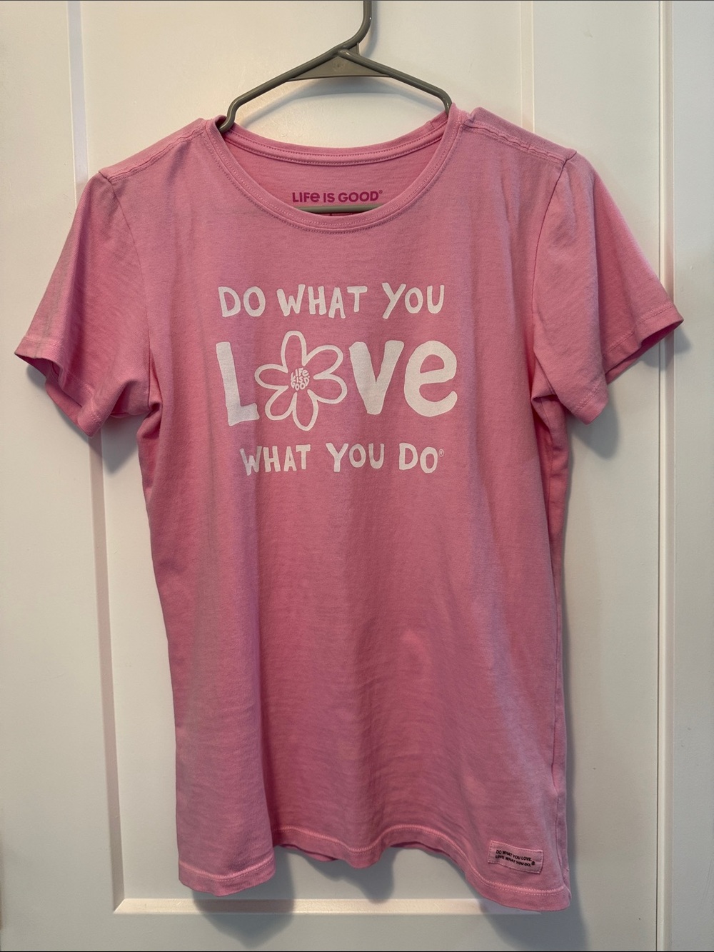 Life Is Good Women's Pink Short Sleeve 'Do What You Love' Graphic Tee - Picture 1 of 6
